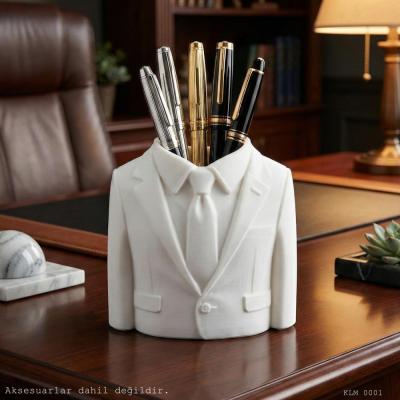 Beyaz Ceket Formlu Kravatlı Dekoratif Kalemlik Masaüstü Plastik Düzenleyici