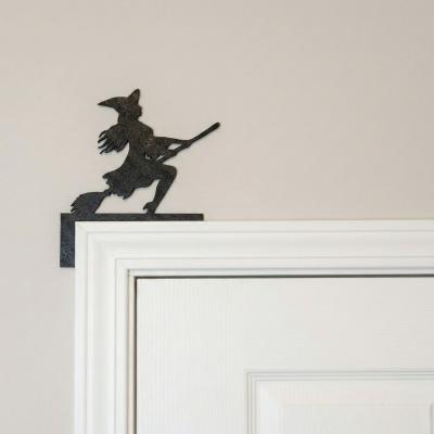 Cadı Figürlü Kapı Köşe Dekoru