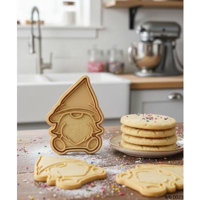 Sevimli Oturan Noel Cücesi Şekillendirici Kalıp Kurabiye Hamur Kesici Seti