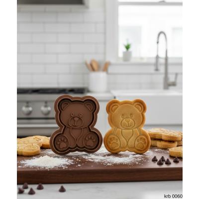 Sevimli Yavru Ayı Figürlü Kurabiye Kalıbı ve Hamur Kesici Şeker Oyun Hamuru İçin İki Parça 