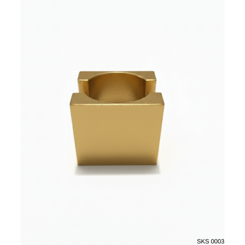 Gold Harf Şeklinde Mini Dekoratif Saksı  Kişiye Özel Baş Harf Tasarım Masaüstü Ofis Dekoru