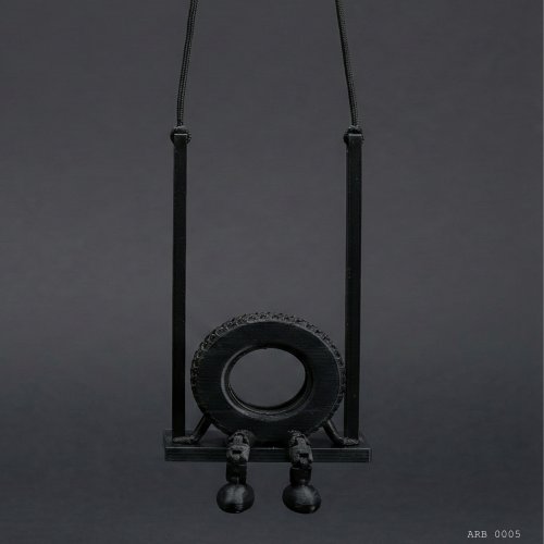 Salıncaklı Lastik Figürlü Dikiz Aynası Süsü Araç İçi Dekoratif Asma Aksesuar