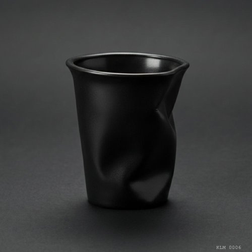 Siyah Modern Yamuk Formlu Bardak Kalemlik Masaüstü Plastik Düzenleyici