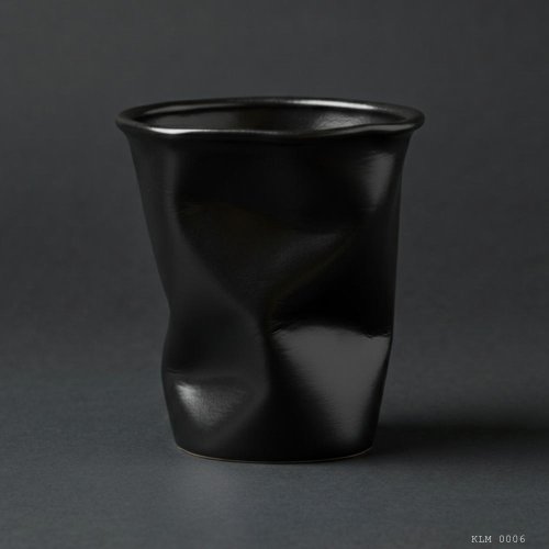 Siyah Modern Yamuk Formlu Bardak Masaüstü ve Ofis Düzenleyici